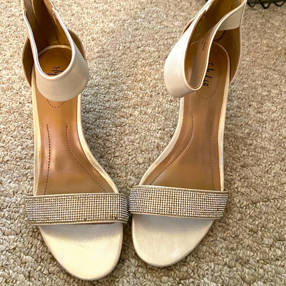 Heel sandals
